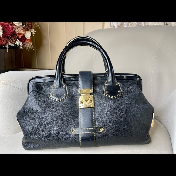 Louis Vuitton Handbags - Authentic Louis Vuitton Suhali L'Ingenieux PM Black Leather DR Satchel Handbag